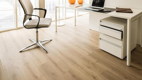 Ламинат KAINDL Natural Touch Стандарт Дуб Классик