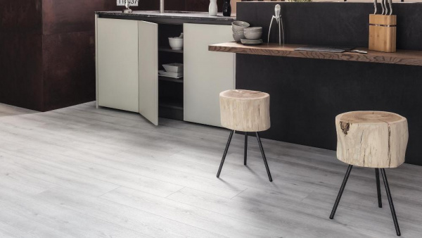 Ламинат KAINDL Natural Touch Стандарт Дуб Бетон