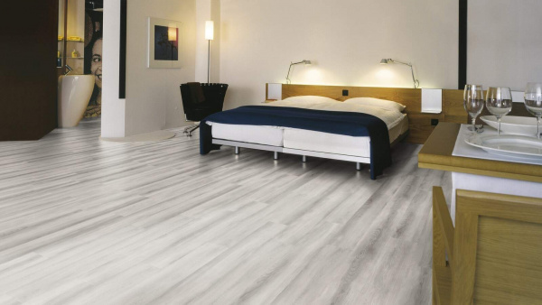 Ламинат Kronotex Dynamic Plus  Дуб курганный 1380х193 мм, D4781