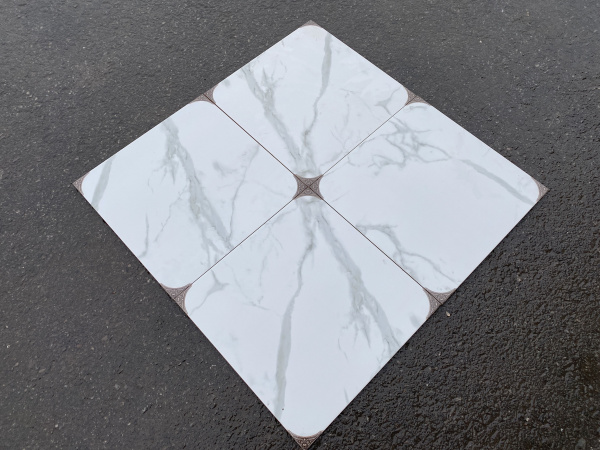 Керамическая плитка напольная Eurotile Ceramica Statuario SR 0005 40*40